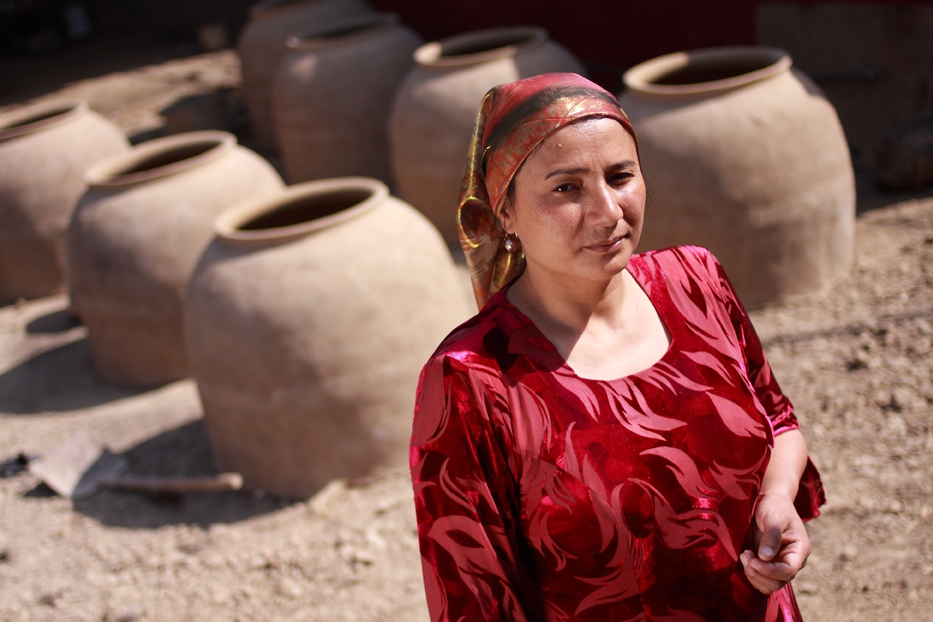 Thanks to a $500 grant this woman managed to revive her family’s business making clay ovens