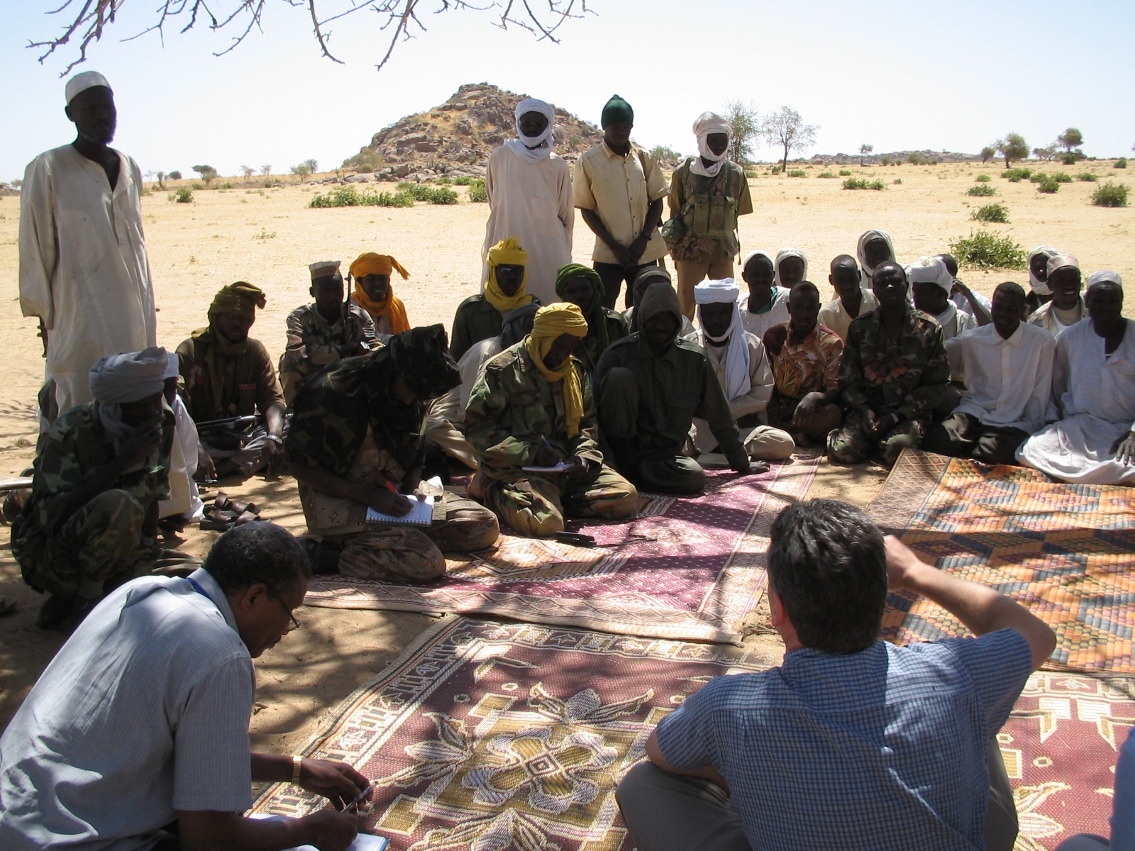 Dialogue with an opposition group and community in Darfur, 2007