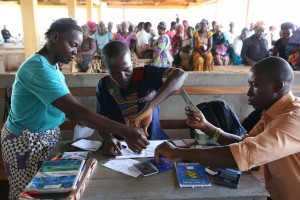 Cash transfer payments to women in Sierra Leone
