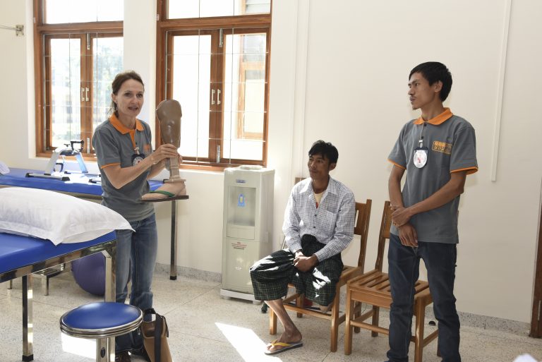 Supported by the ICRC, the first physical rehabilitation center in the northern part of Myanmar officially opens its doors.