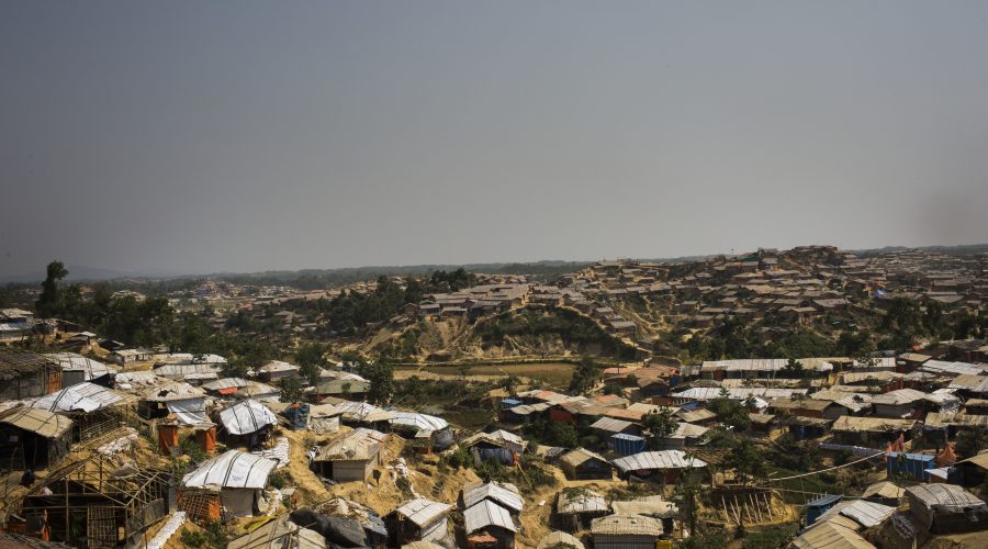 Kutupalong-Balukhali is now the largest refugee camp in the world, home to 600,000 people. People live in cramped conditions on precarious slopes. The camp stretches as far as the eye can see.