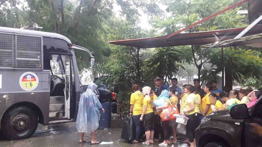 Figure 2: Evacuation of San Mateo Municipal Jail in the Philippines at the onset of Typhoon Ompong in September 2018