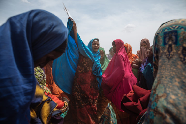 Putting communities at the centre of the community stabilization approach